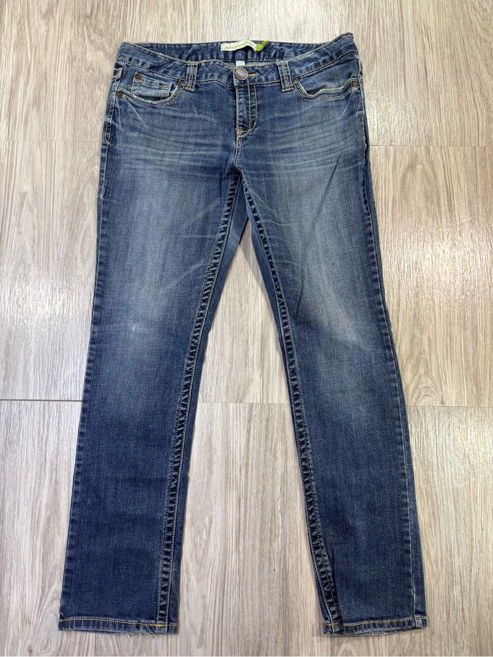 Aeropostale Bayla Skinny Jeans Women’s 11/12R Medium Wash Vintage Denim Y2K